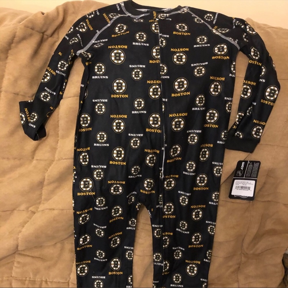 Size 4T Boys or Unisex One Piece Pajamas